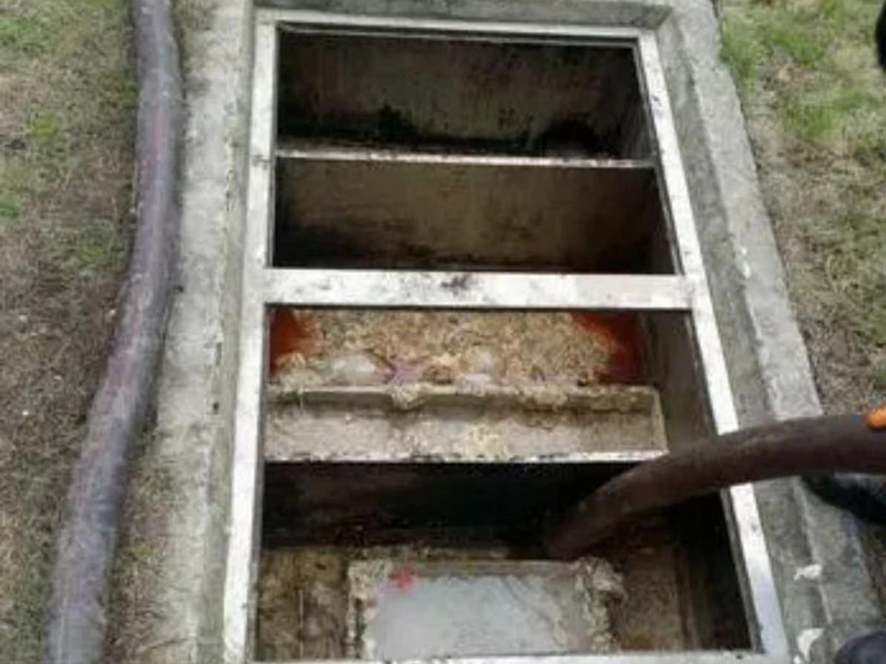 洛隆隔油池清理