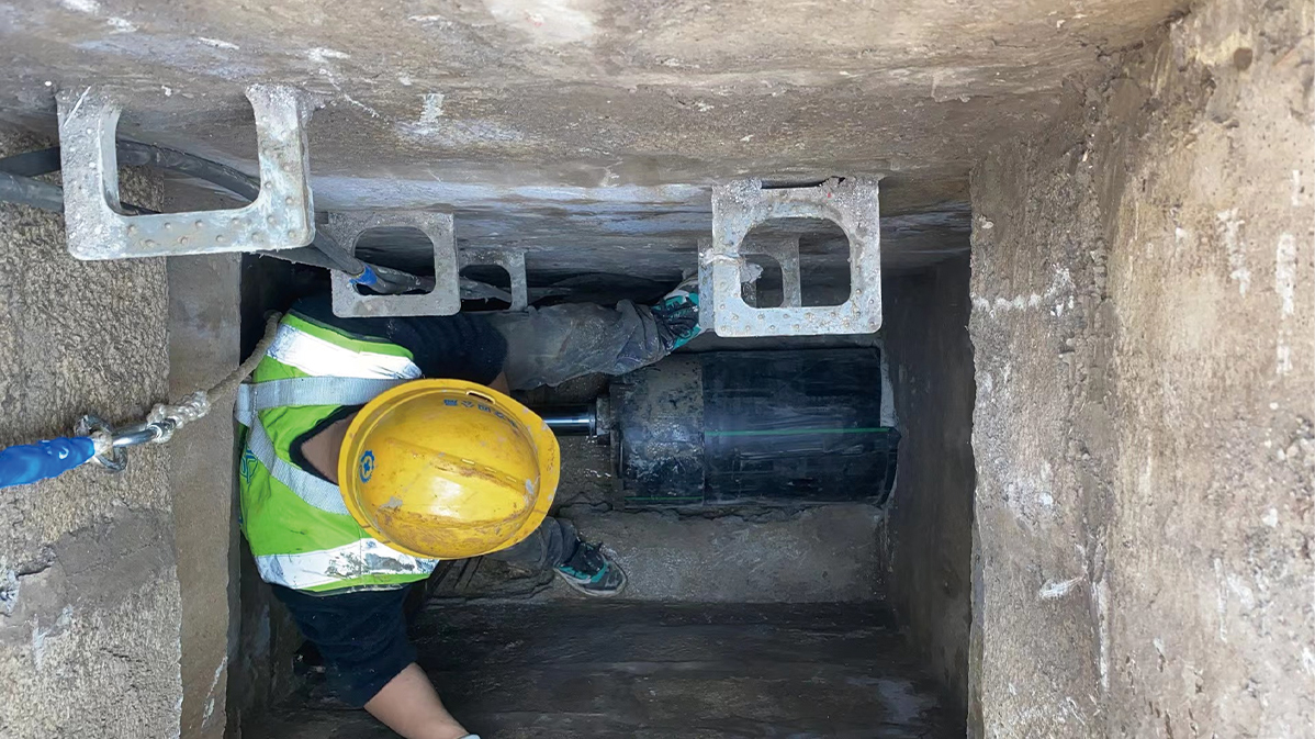 洛隆HDPE短管内衬法