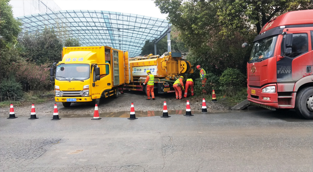 洛隆成区雨污水管网“四位一体”检测疏通项目